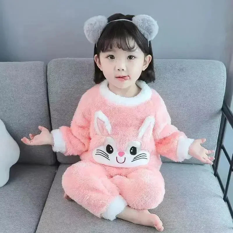 Children's Home Suit Set – Cozy Coral Fleece Sleepwear 🛏️✨