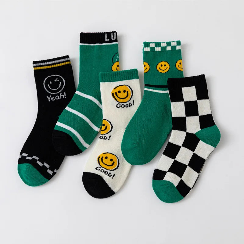 Kids' Cotton Cartoon Socks – Cozy & Colorful! 🧦🌈