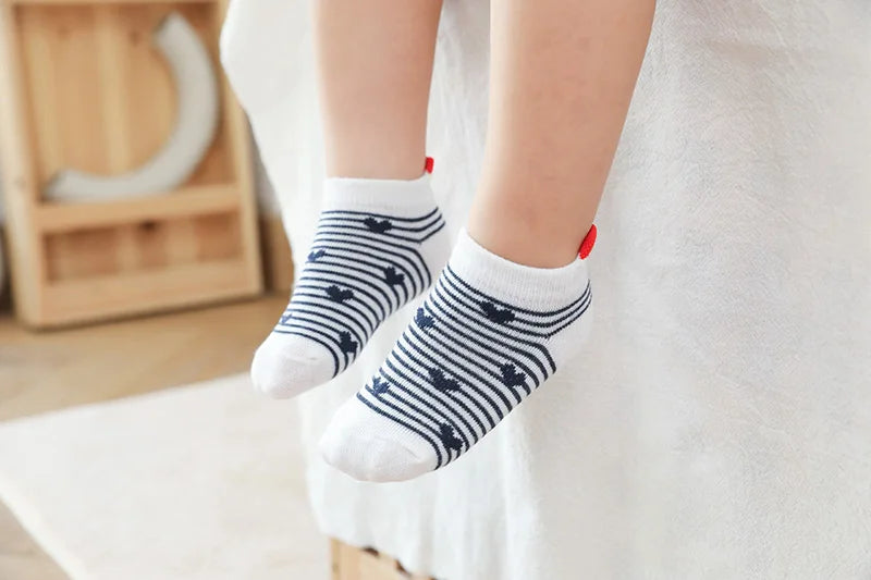 JhonTang - 5 Pairs Cute Heart Mesh Socks for Kids