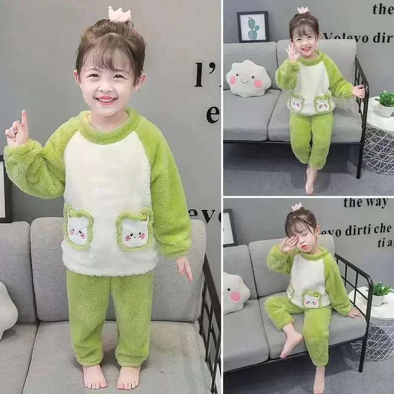 Children's Home Suit Set – Cozy Coral Fleece Sleepwear 🛏️✨