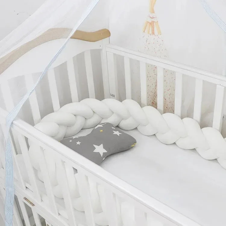 Insular Knot Braid Bumper – Infant Cradle Cot Protector